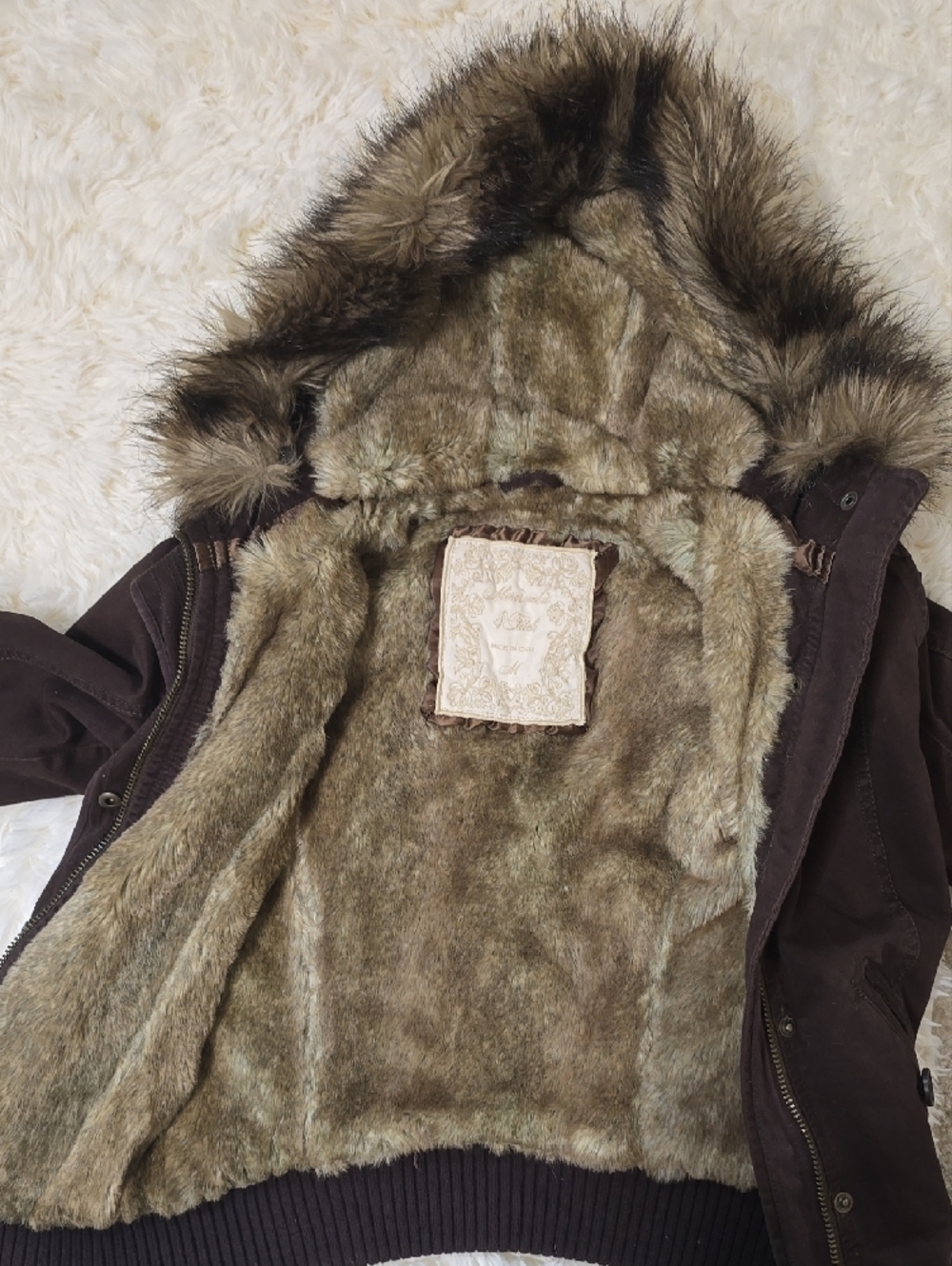 A&F Vintage Brown Faux Fur Jacket - Picture 3 of 5